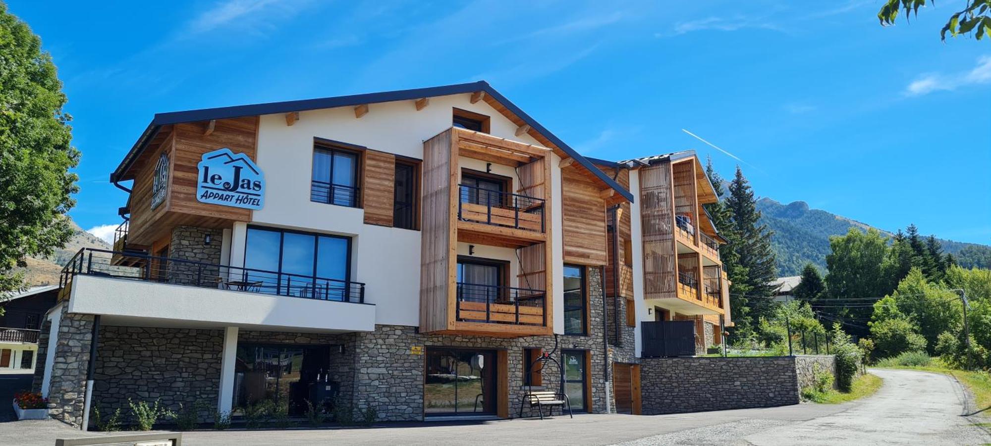 Appt A Ancelle Pied Des Pistes Apartment Exterior photo